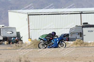 media/Dec-07-2025-CVMA (Sun) [[3e7d2de5dc]]/Race 5-Formula UL-CVMA Hooligans-American Thunder/